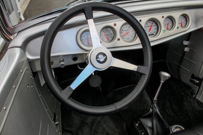 1932 Ford Roadster Custom Pickup Truck