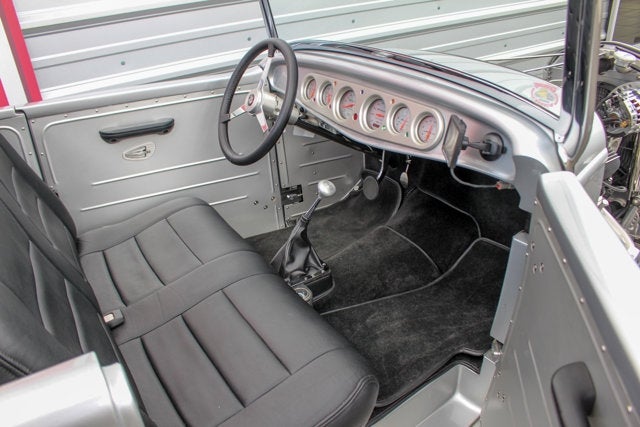 1932 Ford Roadster Custom Pickup Truck