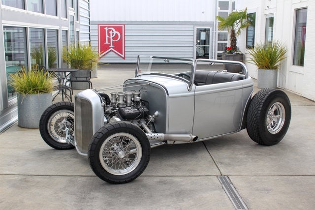 1932 Ford Roadster Custom Pickup Truck