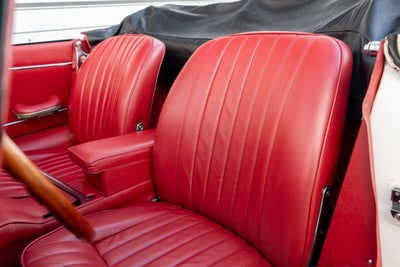 1966 Jaguar E-Type Convertible