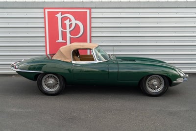 1966 Jaguar E-Type Roadster