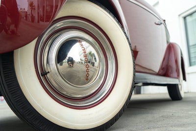 1940 Ford Deluxe Convertible