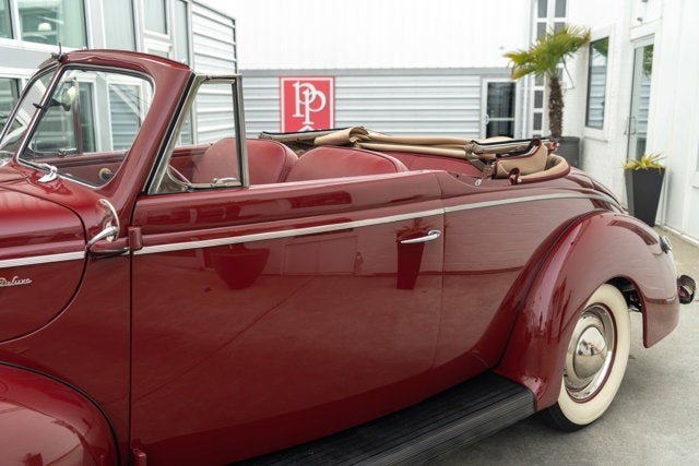1940 Ford Deluxe Convertible