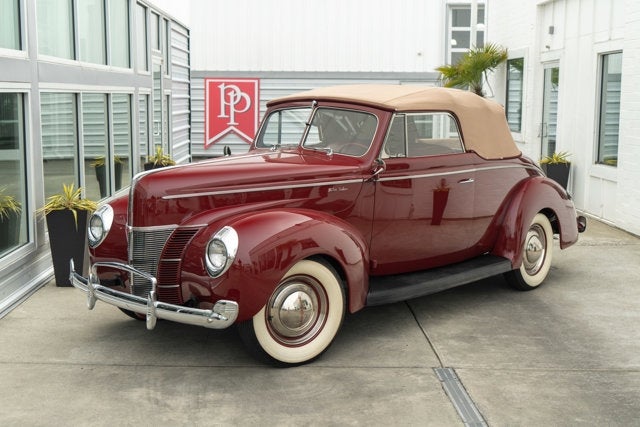 1940 Ford Deluxe Convertible