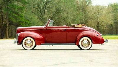 1940 Ford Deluxe Convertible