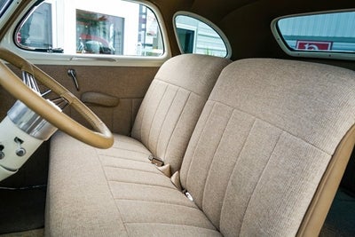 1940 Chrysler Windsor Coupe