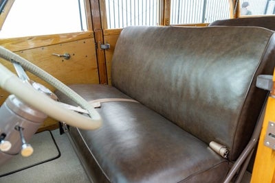 1940 Oldsmobile Woody Wagon Base