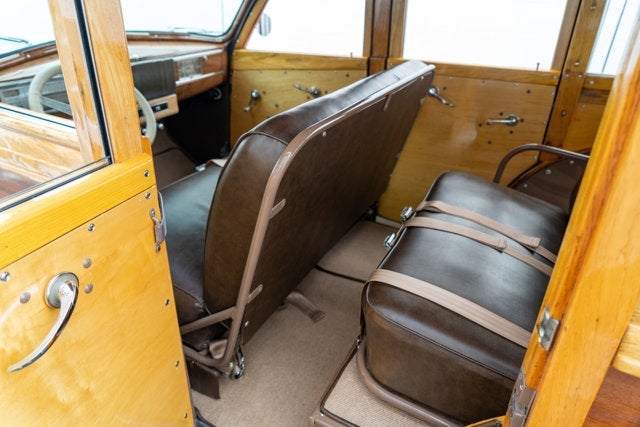 1940 Oldsmobile Woody Wagon Base