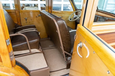 1940 Oldsmobile Woody Wagon Base