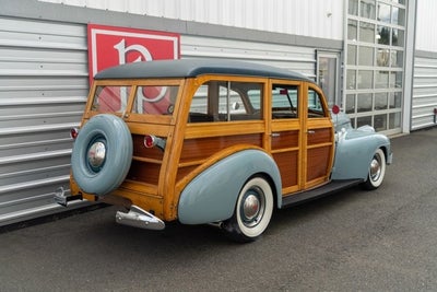 1940 Oldsmobile Woody Wagon Base