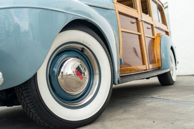 1940 Oldsmobile Woody Wagon Base