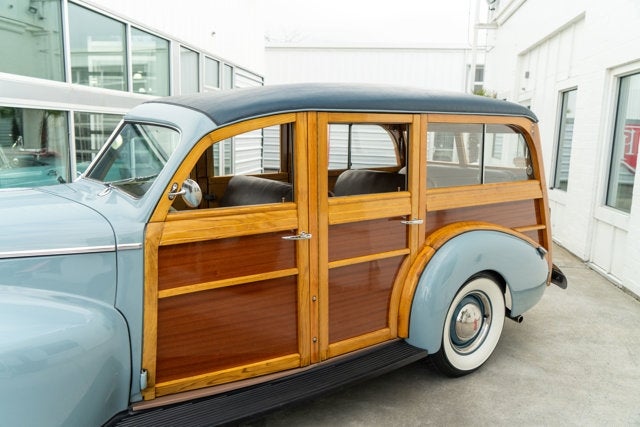1940 Oldsmobile Woody Wagon Base