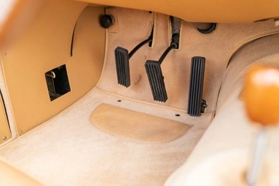 1957 Jaguar XK140 MC OTS