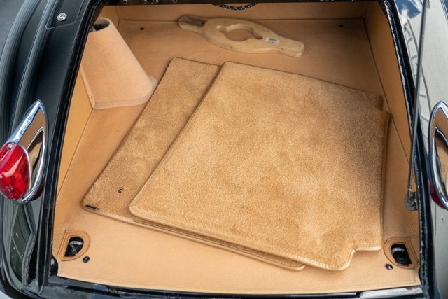 1957 Jaguar XK140 MC OTS