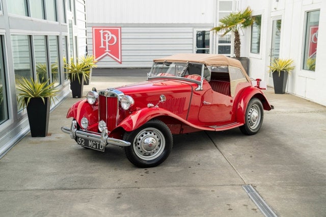1952 MG TD Roadster Base