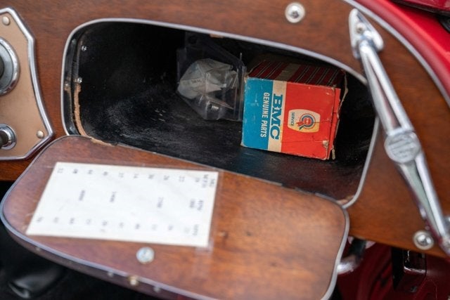 1952 MG TD Roadster Base