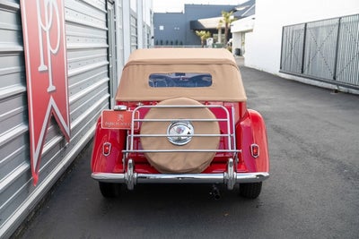 1952 MG TD Roadster Base