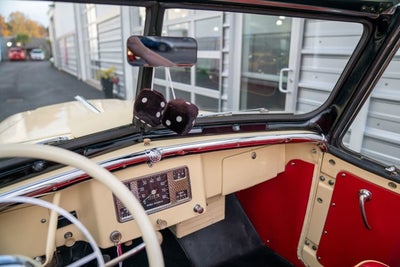 1949 Willys-Overland Jeepster Base
