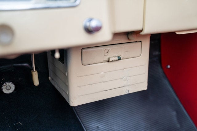 1949 Willys-Overland Jeepster Base