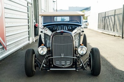 1932 Ford Roadster Base