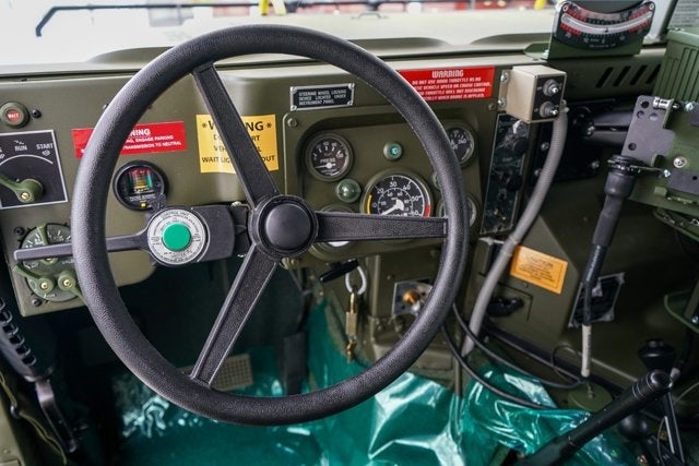 1995 AM General Humvee M998