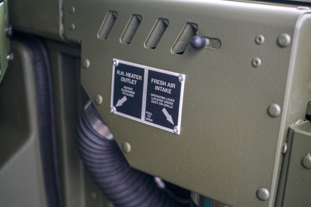 1995 AM General Humvee M998