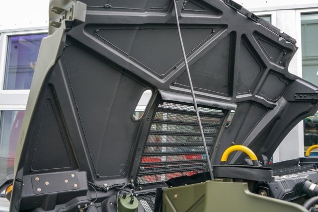 1995 AM General Humvee M998