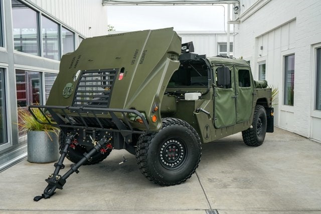 1995 AM General Humvee M998