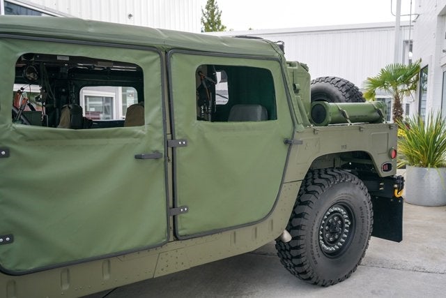 1995 AM General Humvee M998