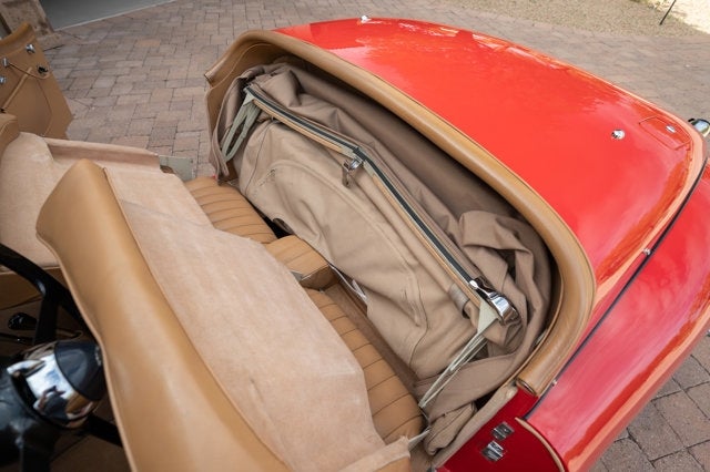 1952 Jaguar XK120 Base