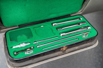 1954 Jaguar MKVII Saloon