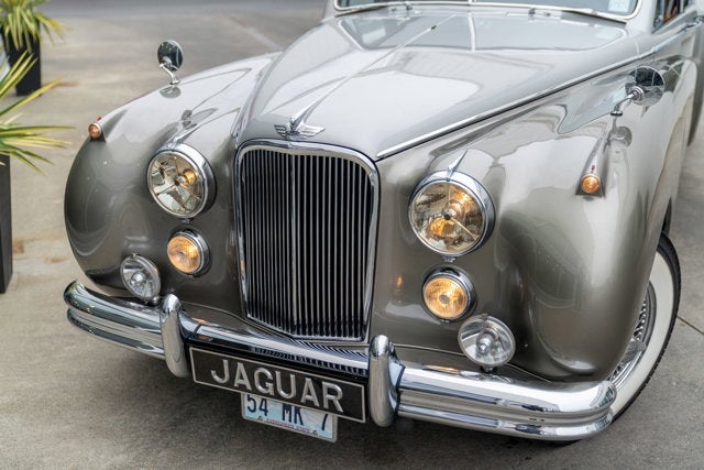 1954 Jaguar MKVII Saloon