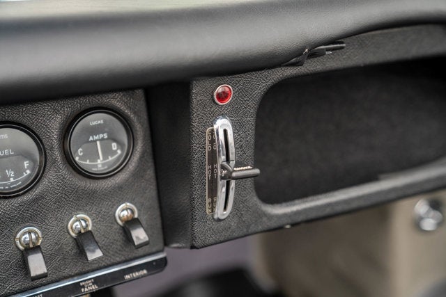 1964 Jaguar E-Type Roadster