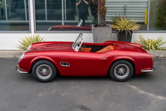2022 Junior Car 250GT California Spyder