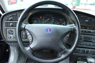 2004 Saab 9-5 Aero