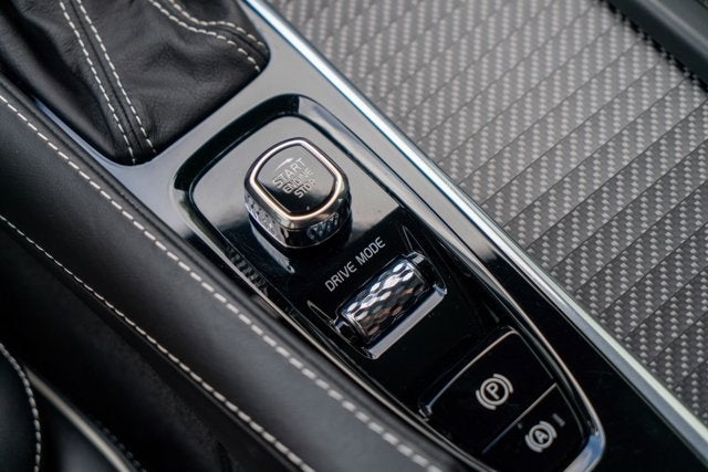 2020 Volvo V90 R-Design