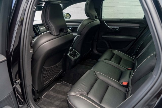 2020 Volvo V90 R-Design