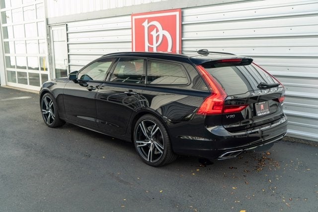2020 Volvo V90 R-Design