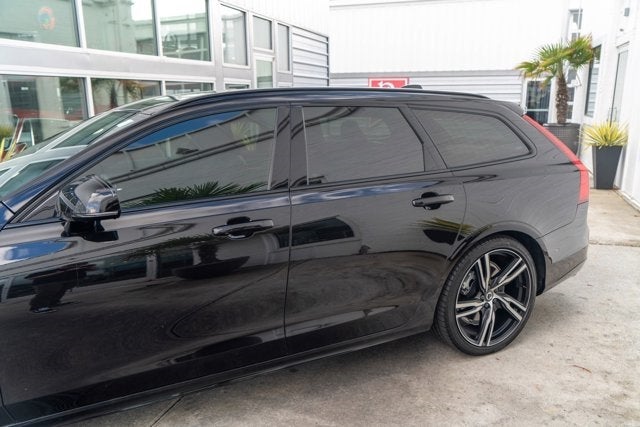 2020 Volvo V90 R-Design