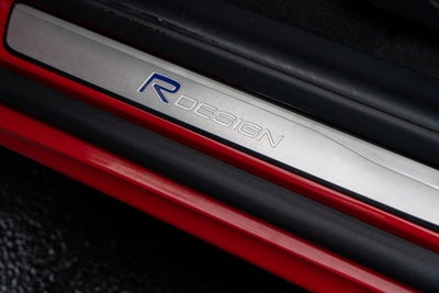 2015 Volvo XC60 T6 R-Design Platinum