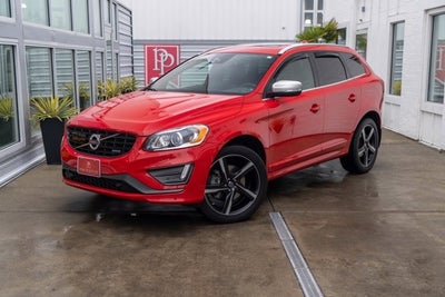 2015 Volvo XC60 T6 R-Design Platinum