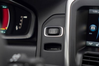 2015 Volvo XC60 T6 R-Design Platinum