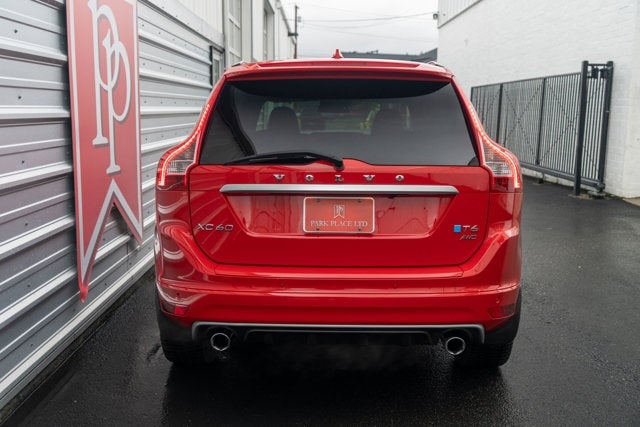 2015 Volvo XC60 T6 R-Design Platinum
