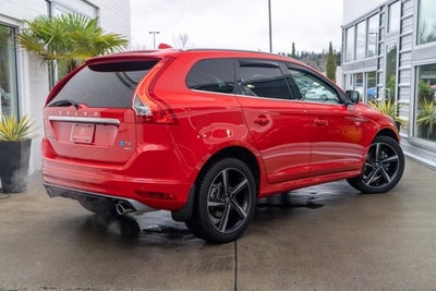 2015 Volvo XC60 T6 R-Design Platinum