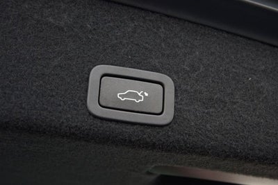 2016 Volvo XC60 T6 R-Design Platinum