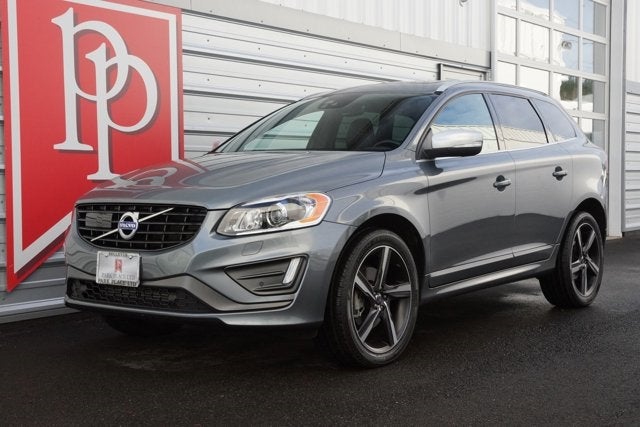 2016 Volvo XC60 T6 R-Design Platinum