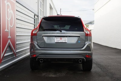 2016 Volvo XC60 T6 R-Design Platinum
