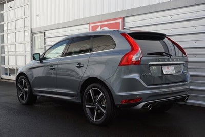 2016 Volvo XC60 T6 R-Design Platinum