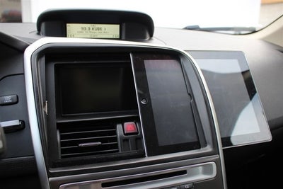 2010 Volvo XC60 T6 3.0T R-Design