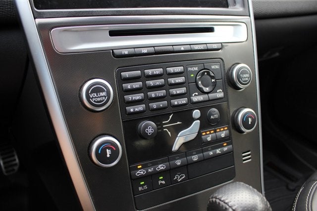 2010 Volvo XC60 T6 3.0T R-Design